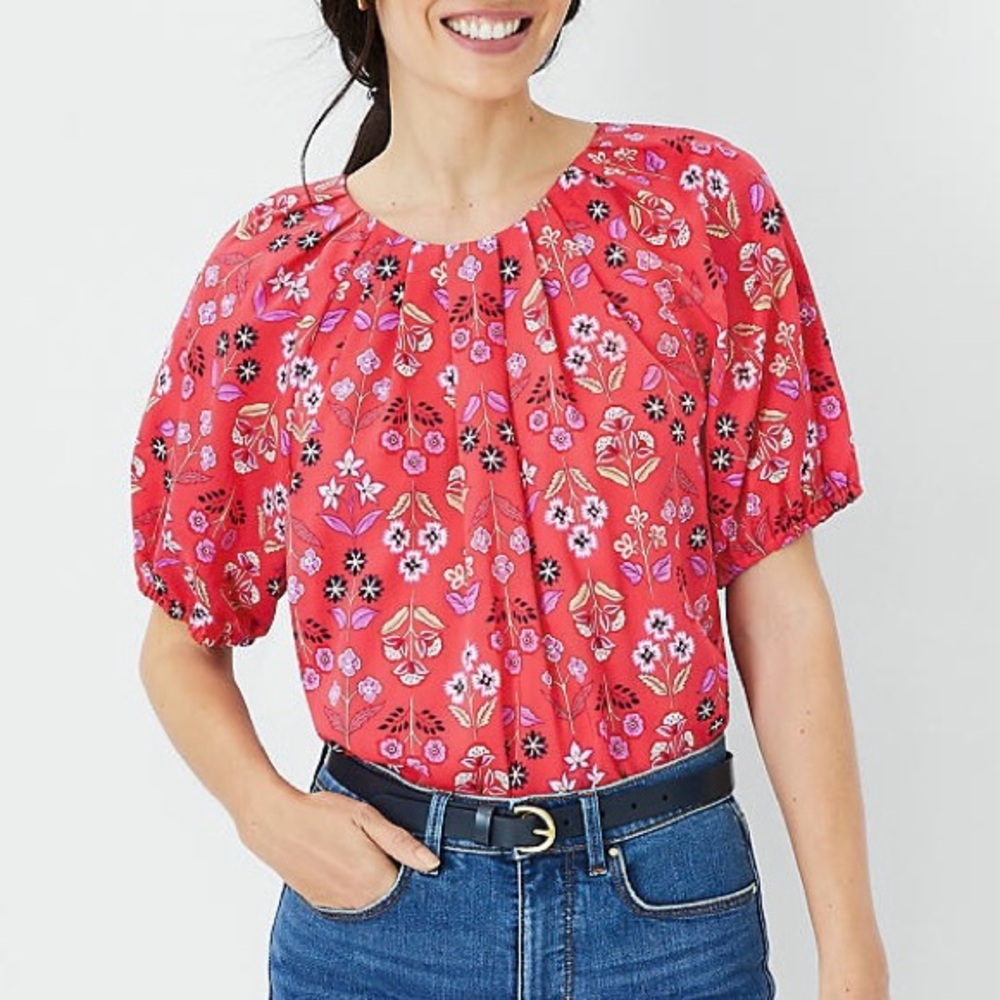 ANN TAYLOR Floral Pleated Jewel Neck Blouse Short Raglan Sleeve Elastic Cuff
